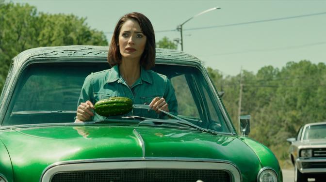 Pickle car, douche woman.